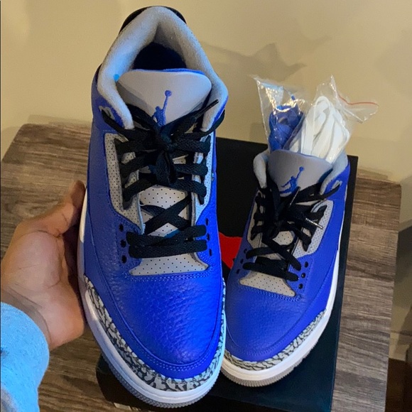 Jordan “Varsity Royal Blue Cement”